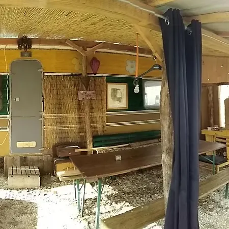 Les Yourtes De Bascot * Vaylats