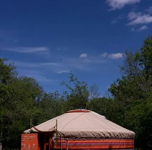 Luksusowy namiot Les Yourtes De Bascot Vaylats